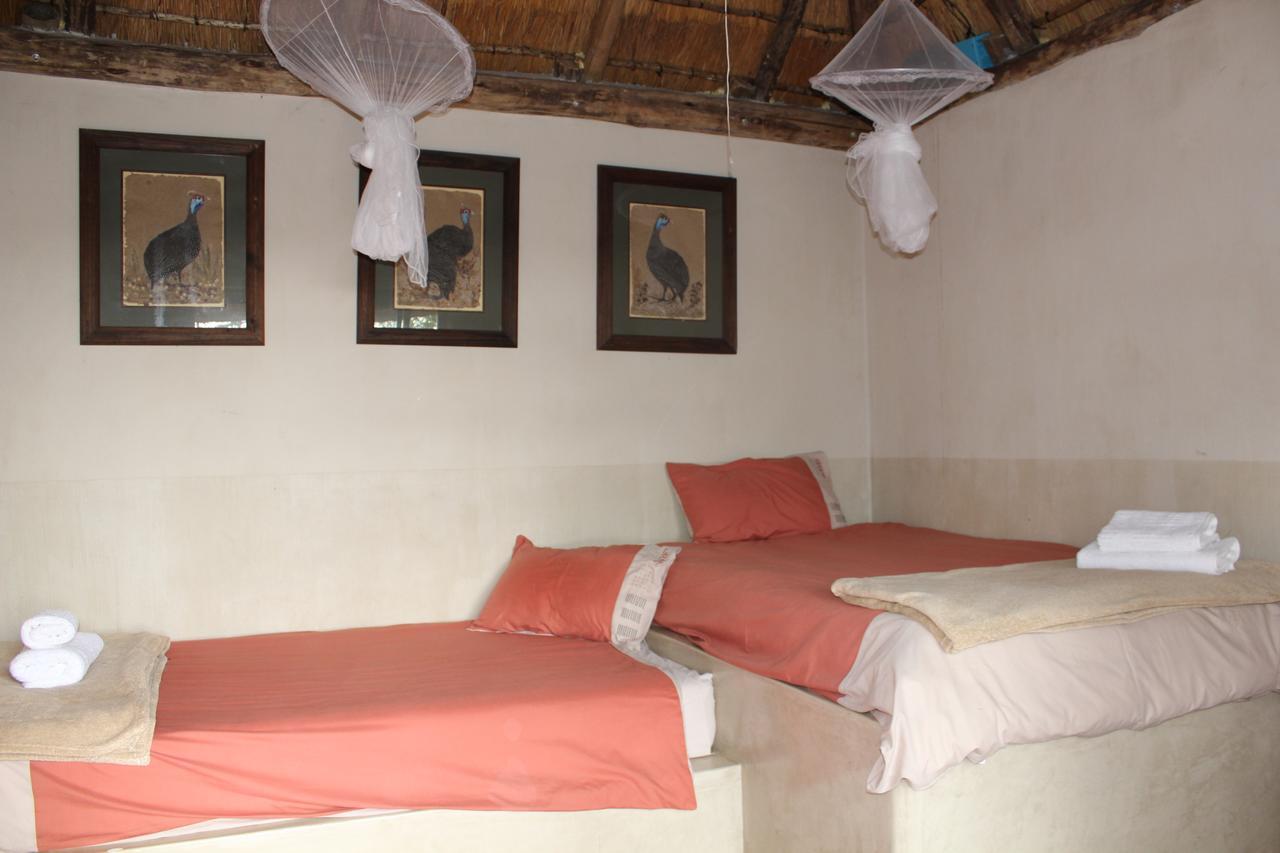 Tantebane Game Ranch Hotel Buitenkant foto